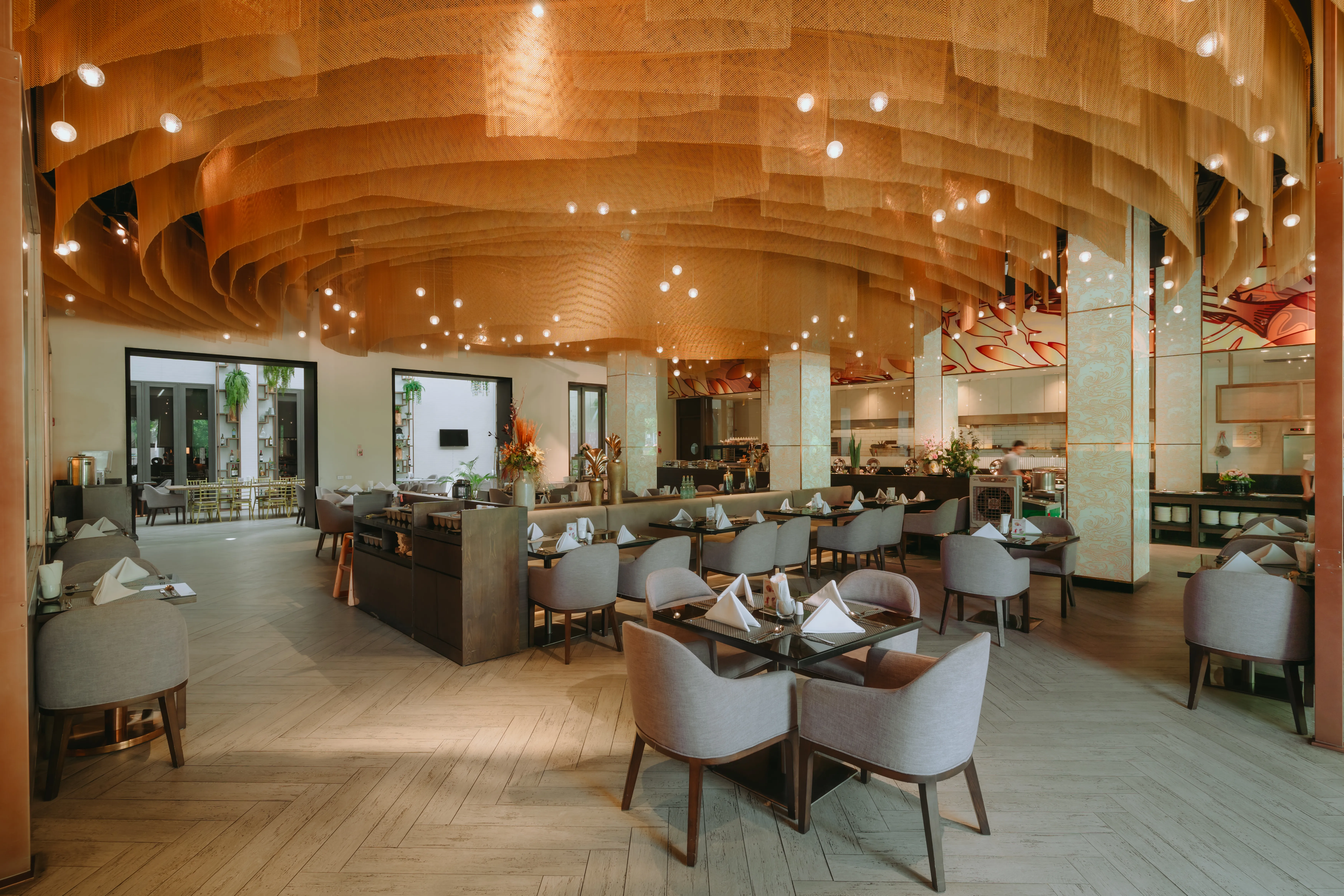 Chada Restaurant Luxury Ambiance
