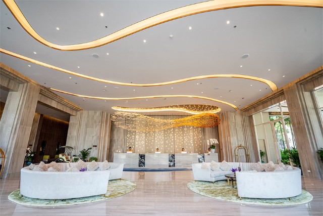 Divalux Hotel Exterior