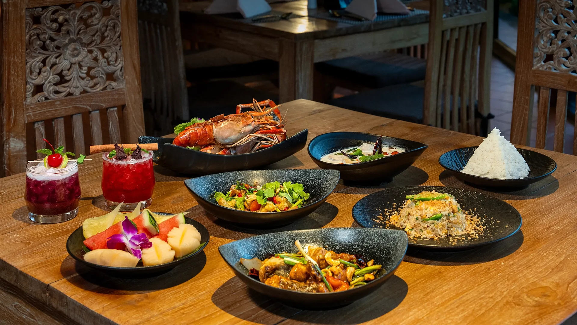 Karaked Authentic Thai Table Setting