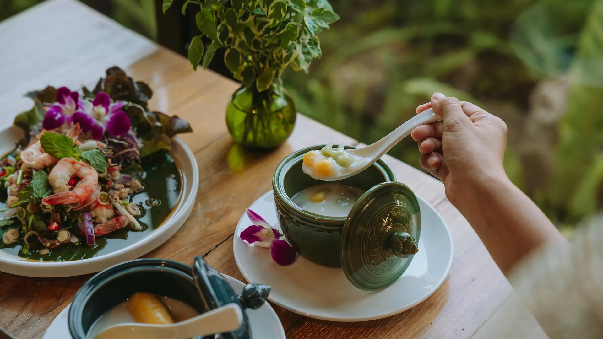 Karaked Authentic Thai Table Setting